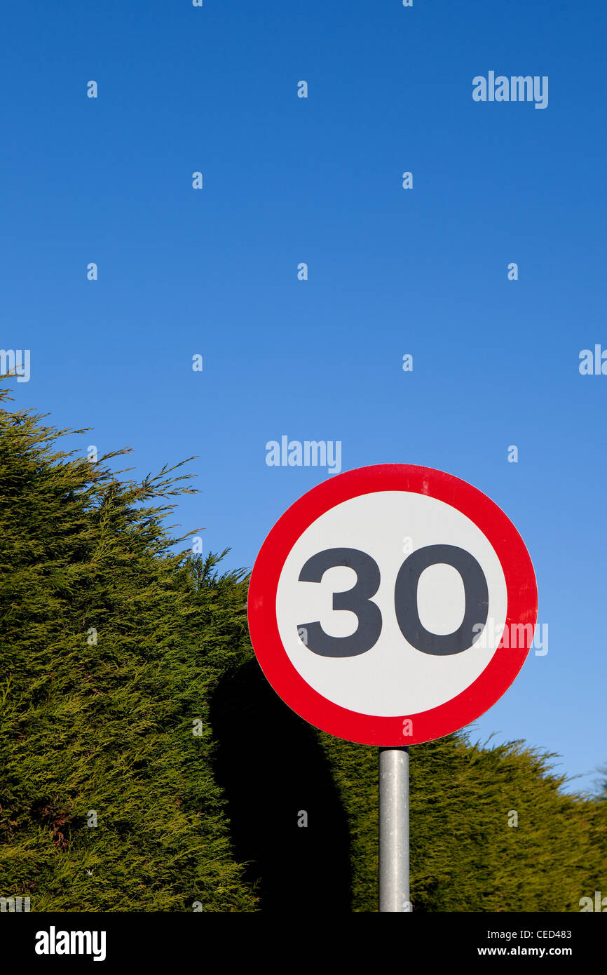 30 km/h Roadsign Montrose Scotland UK Stockfoto
