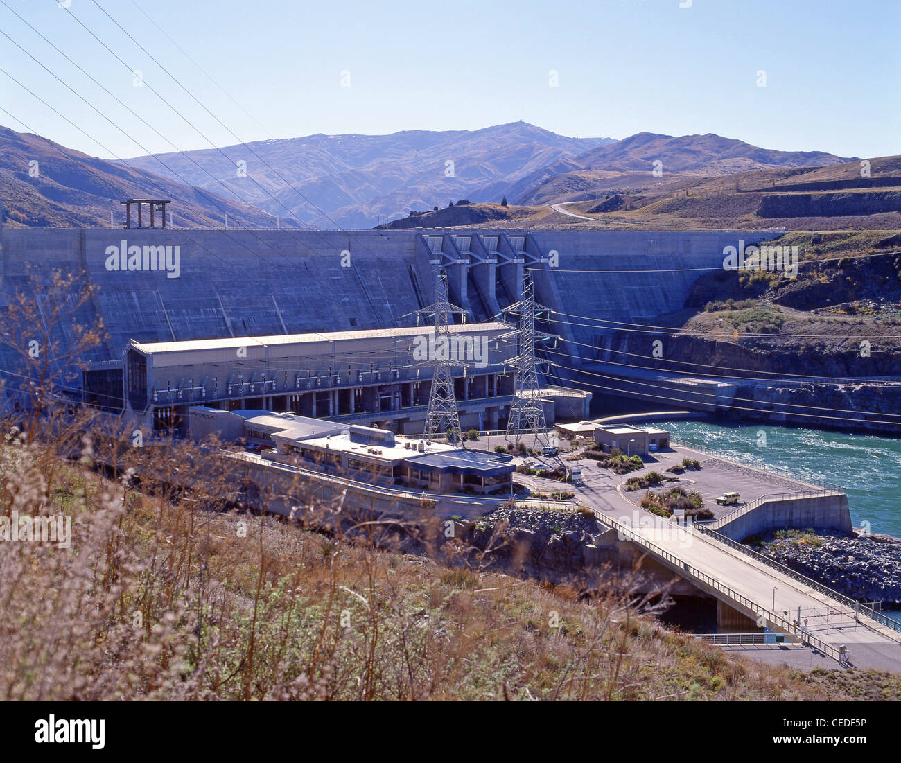 Das Clyde Wasserkraftwerk am Clutha River, in der Nähe von Clyde, Otago District, Südinsel, Neuseeland Stockfoto