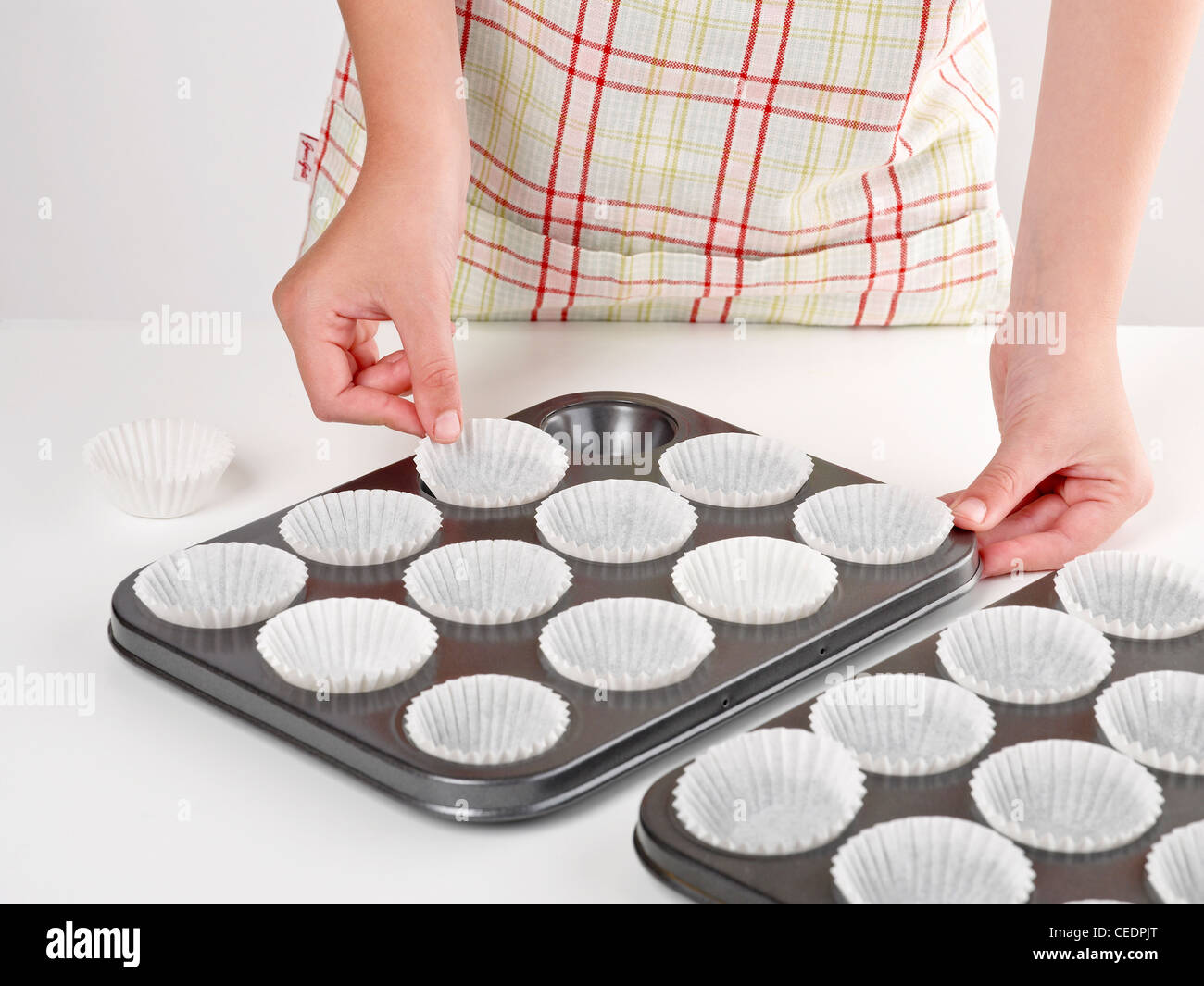 Muffins machen Stockfoto