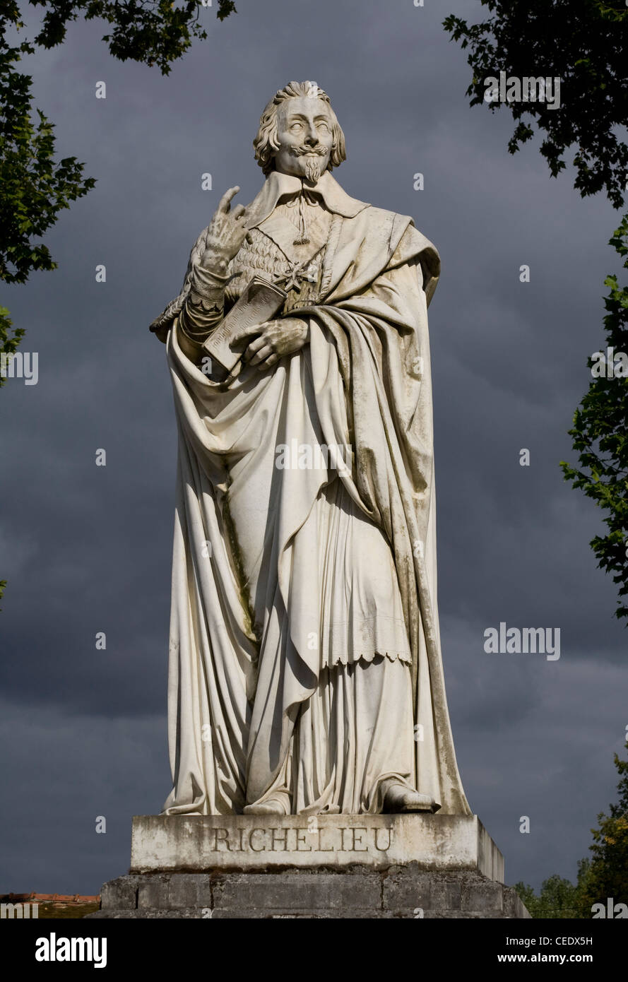 Richelieu, Richelieu-Denkmal Vor Dem Schlosspark Stockfoto