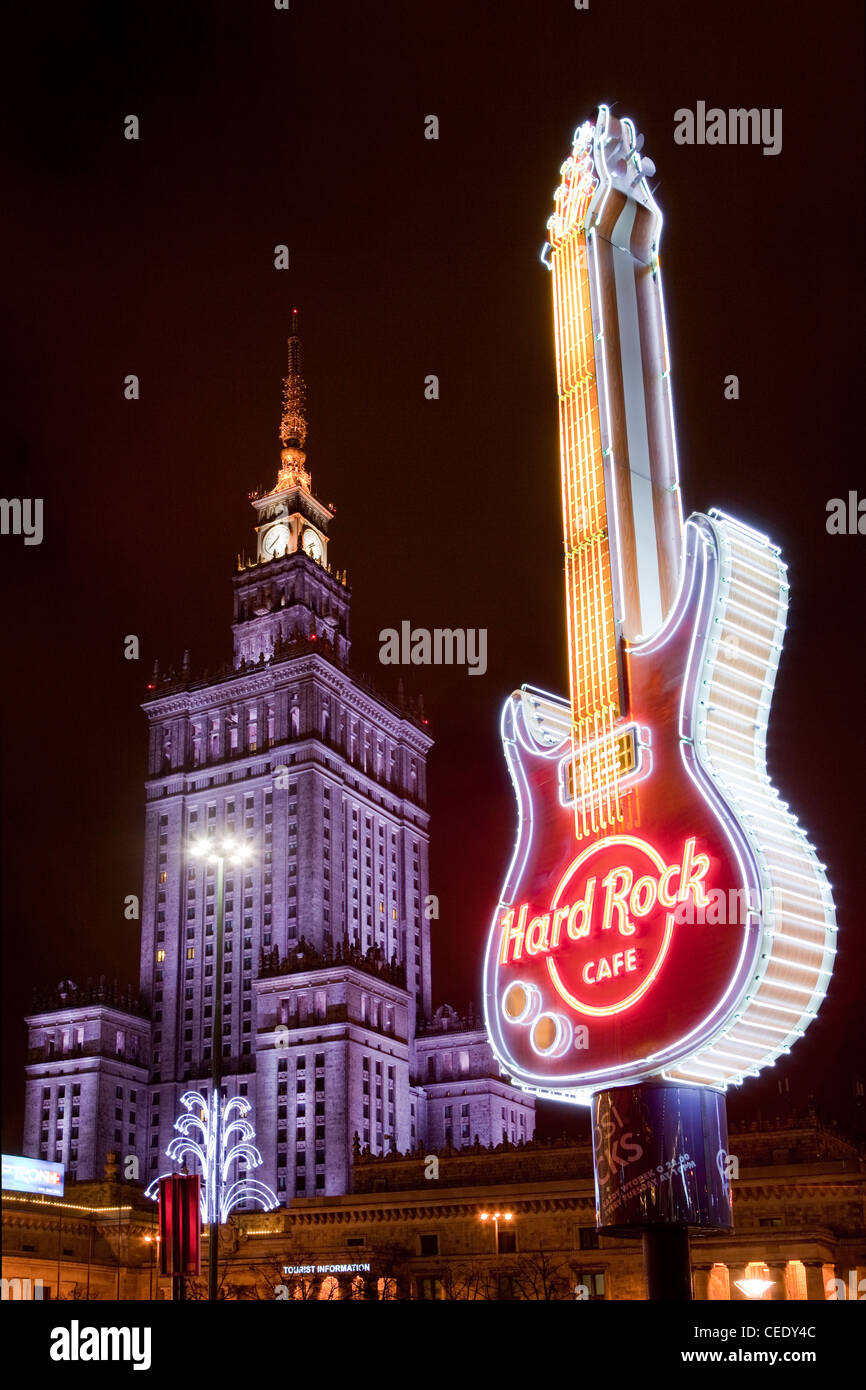 Warschau, Polen. Der Palast der Wissenschaft und Kultur. Stockfoto