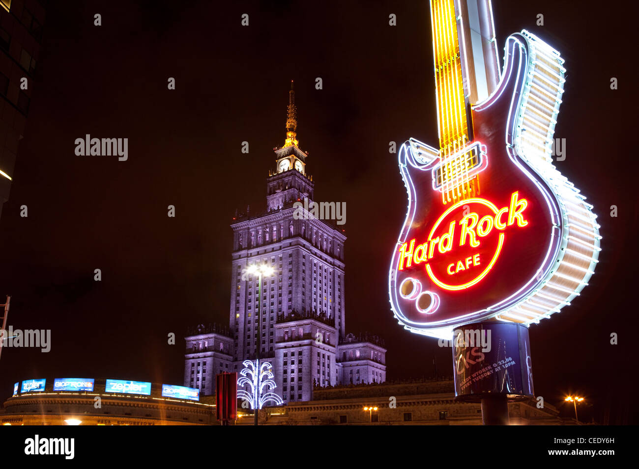 Warschau, Polen. Der Palast der Wissenschaft und Kultur. Stockfoto