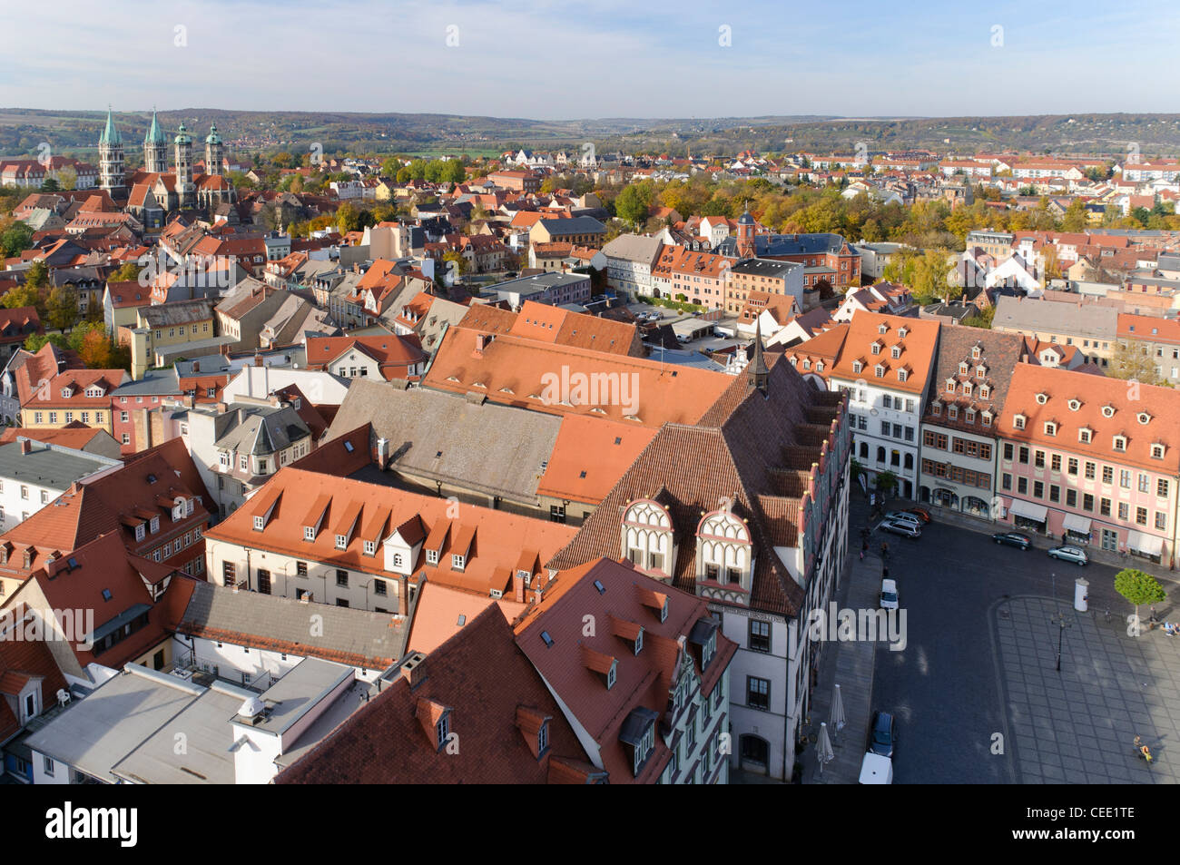 Blick von der Wenzelsturm-Turm auf dem Marktplatz mit Rathaus und Dom, Naumburg, Sachsen-Anhalt, Deutschland, Europa Stockfoto