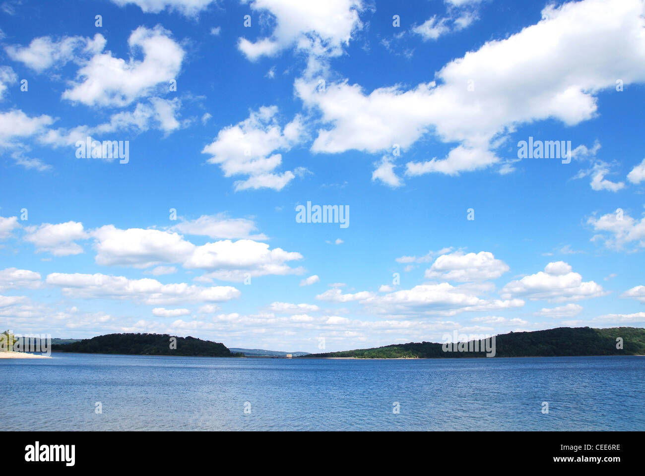 See, Wolken, Sommer, Himmel, blau, Landschaft, Berge Stockfoto