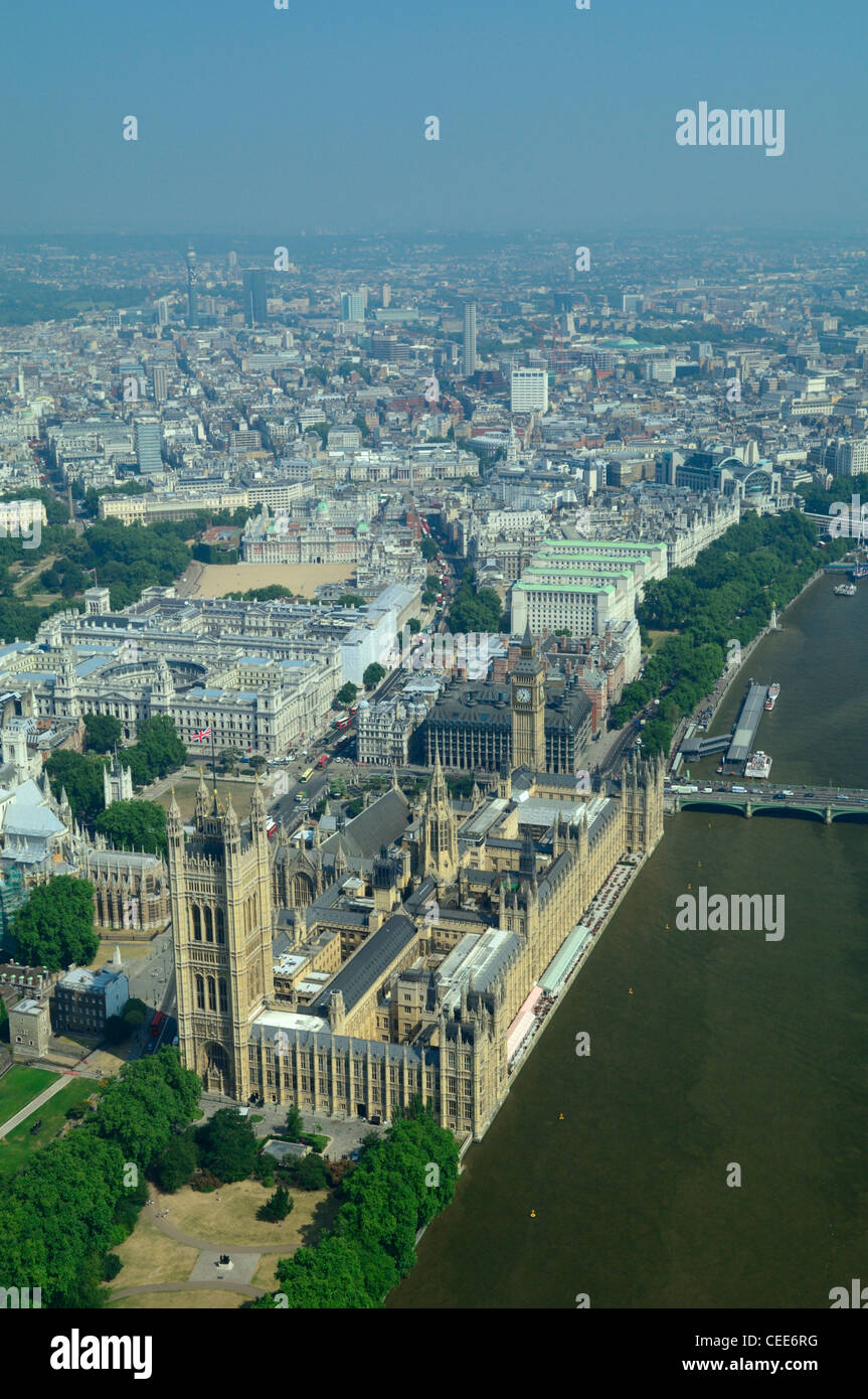 Luftaufnahme des britischen Parlaments mit House Of Lords, Palast von Westminster und Big Ben Tower, London city Stockfoto