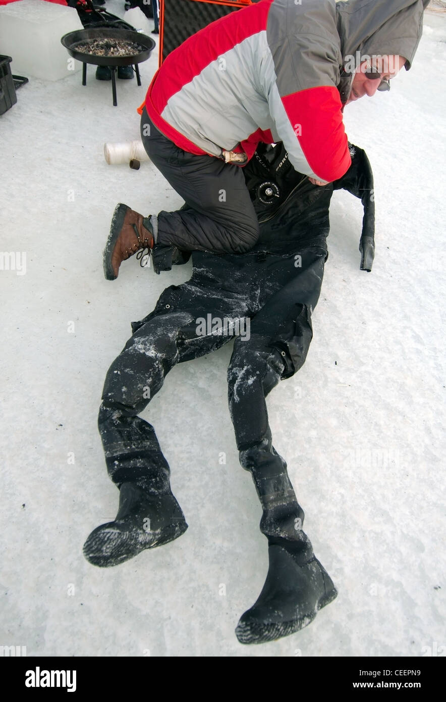 Subglazialen Tauchen im Schwarzen Meer, Odessa, Ukraine, Osteuropa Stockfoto