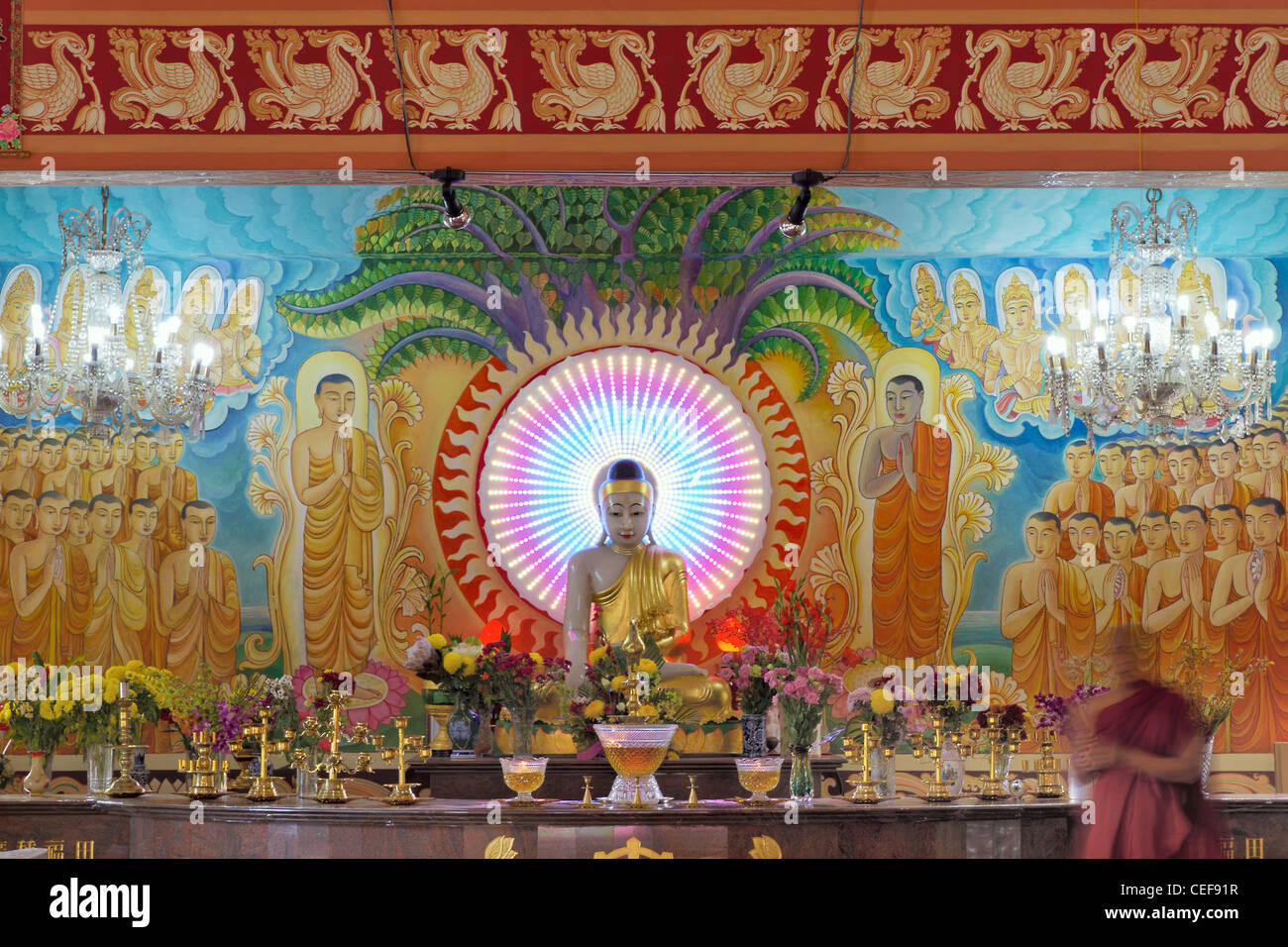 Buddha Altar innen Mangala Vihara buddhistischen Tempel in Singapur Stockfoto