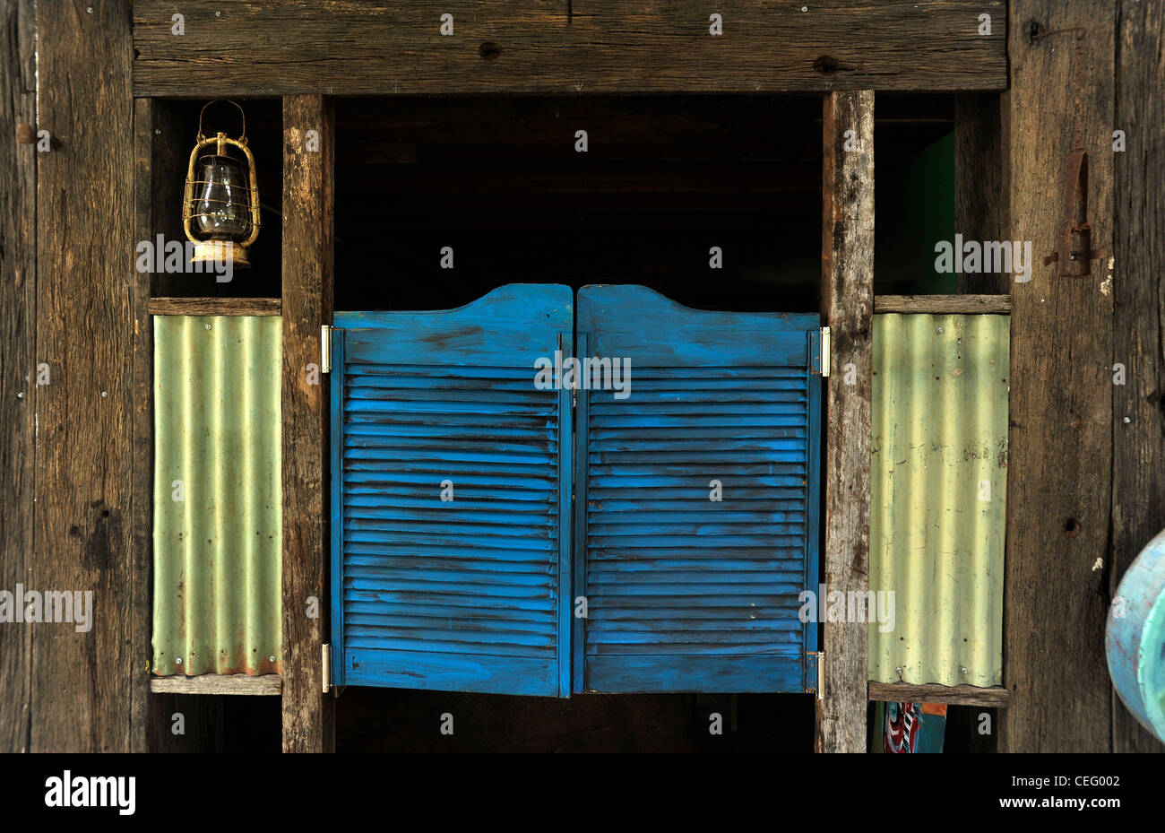 Ein altmodischer schwingenden Saloon Bar-Eingang Stockfoto