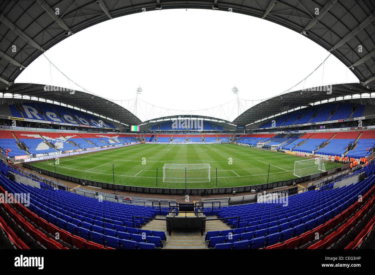 Das Macron-Stadion (ehemals Reebok Stadium), Heimat von Bolton Wanderers Football Club Innenansicht Stockfoto
