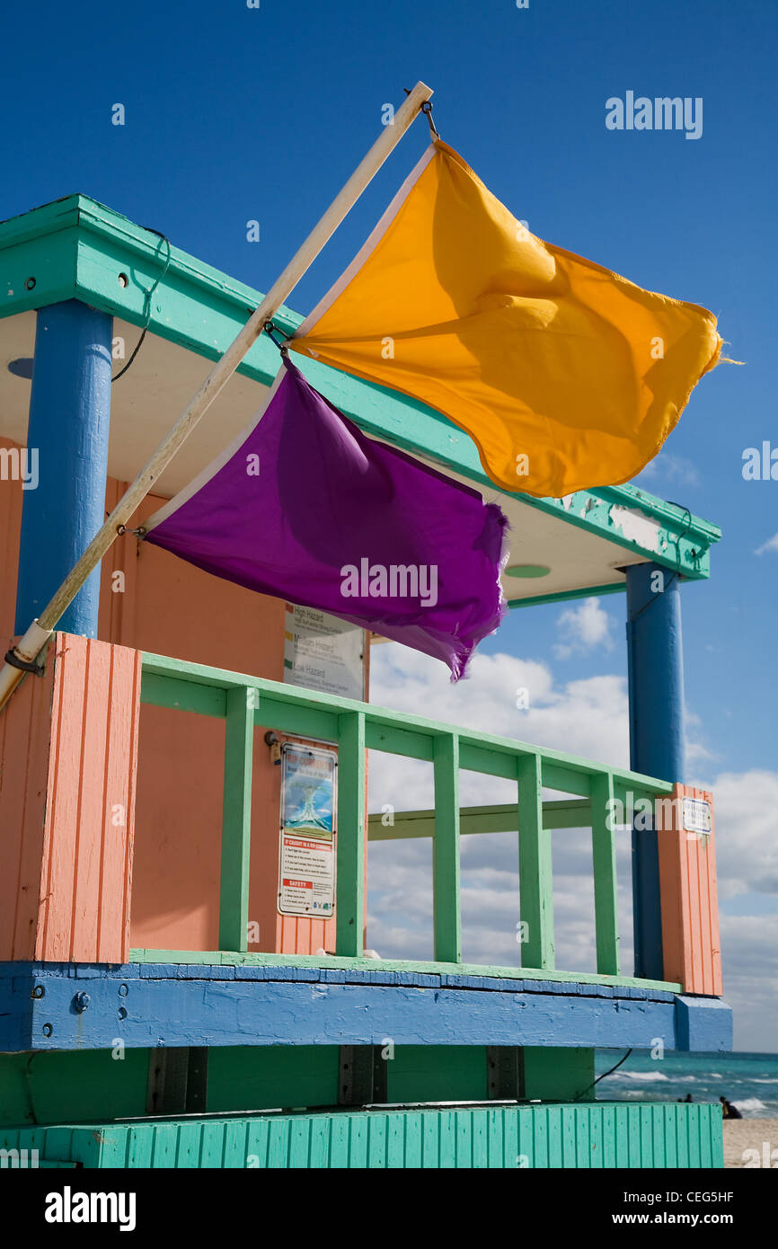 Rettungsschwimmer Turm Strandhütte in Miami Beach, Florida, USA Stockfoto