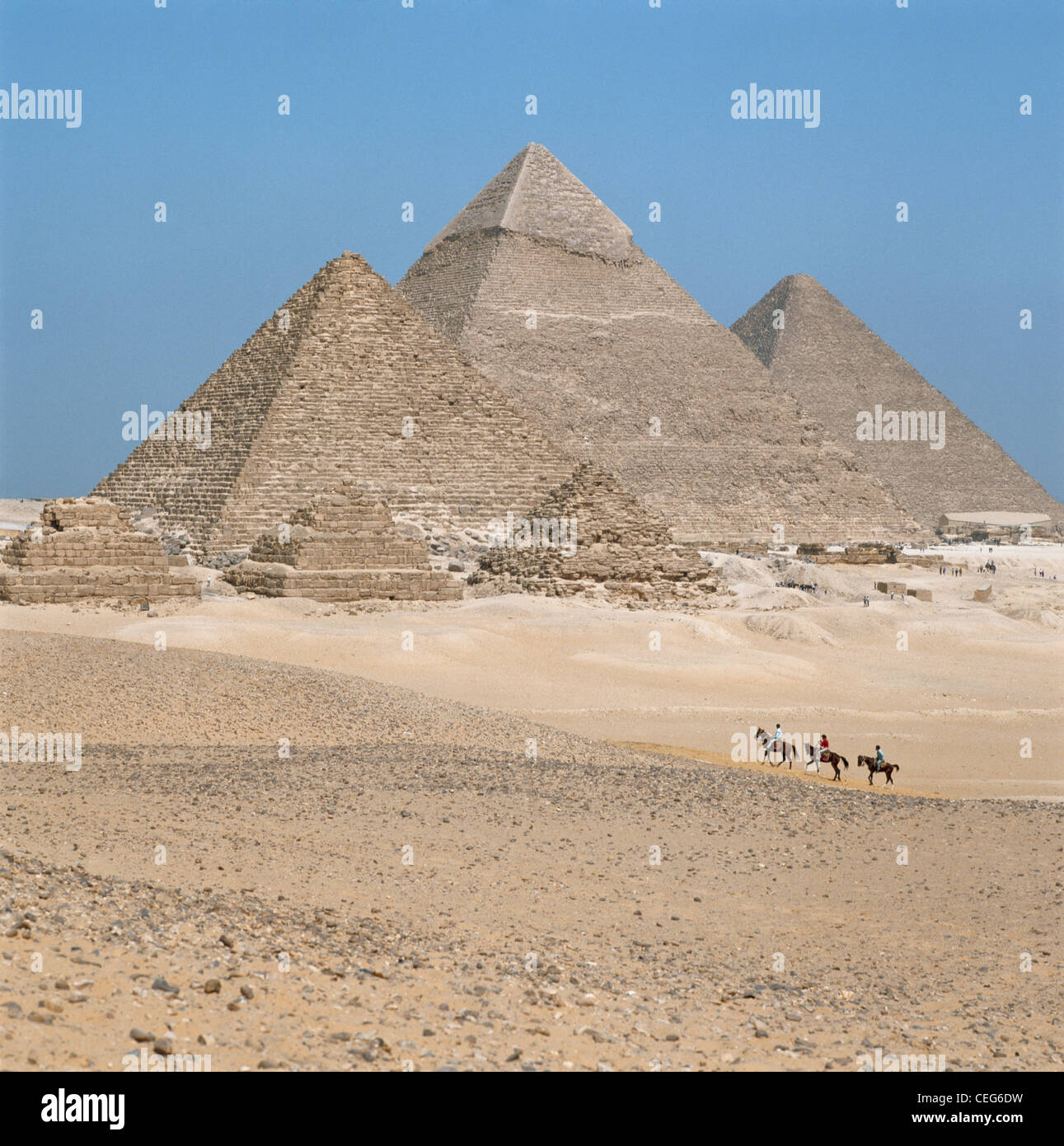 Die Pyramiden-Kairo-Gizeh-Plateau-Ägypten-Nordafrika Stockfoto