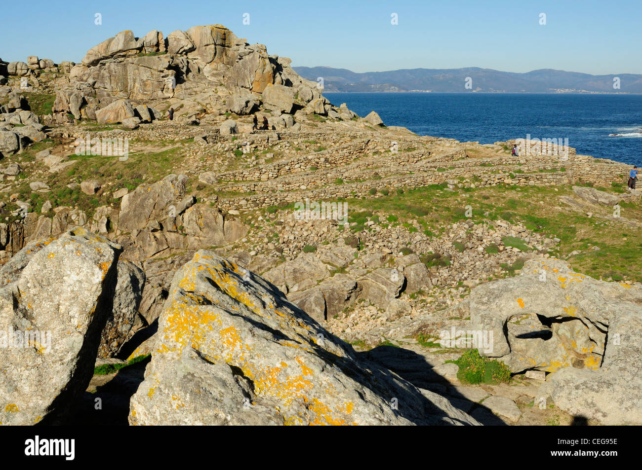 Ruinen der menschlichen Siedlung von Castro de Nähe. Porto Son, Galicien, Spanien Stockfoto