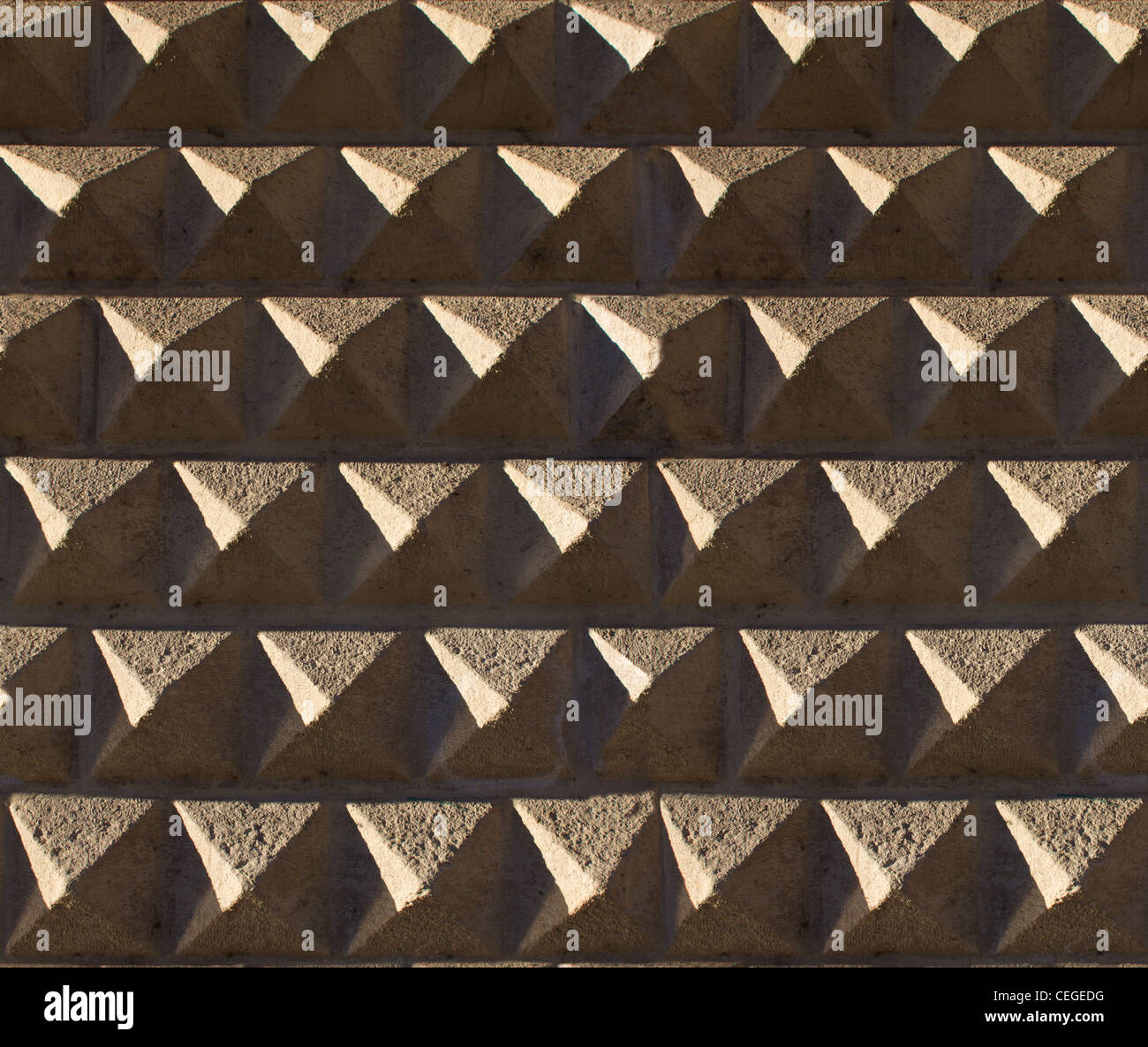 Textur - italienische Stein Wand Muster Pyramidenform Stockfoto
