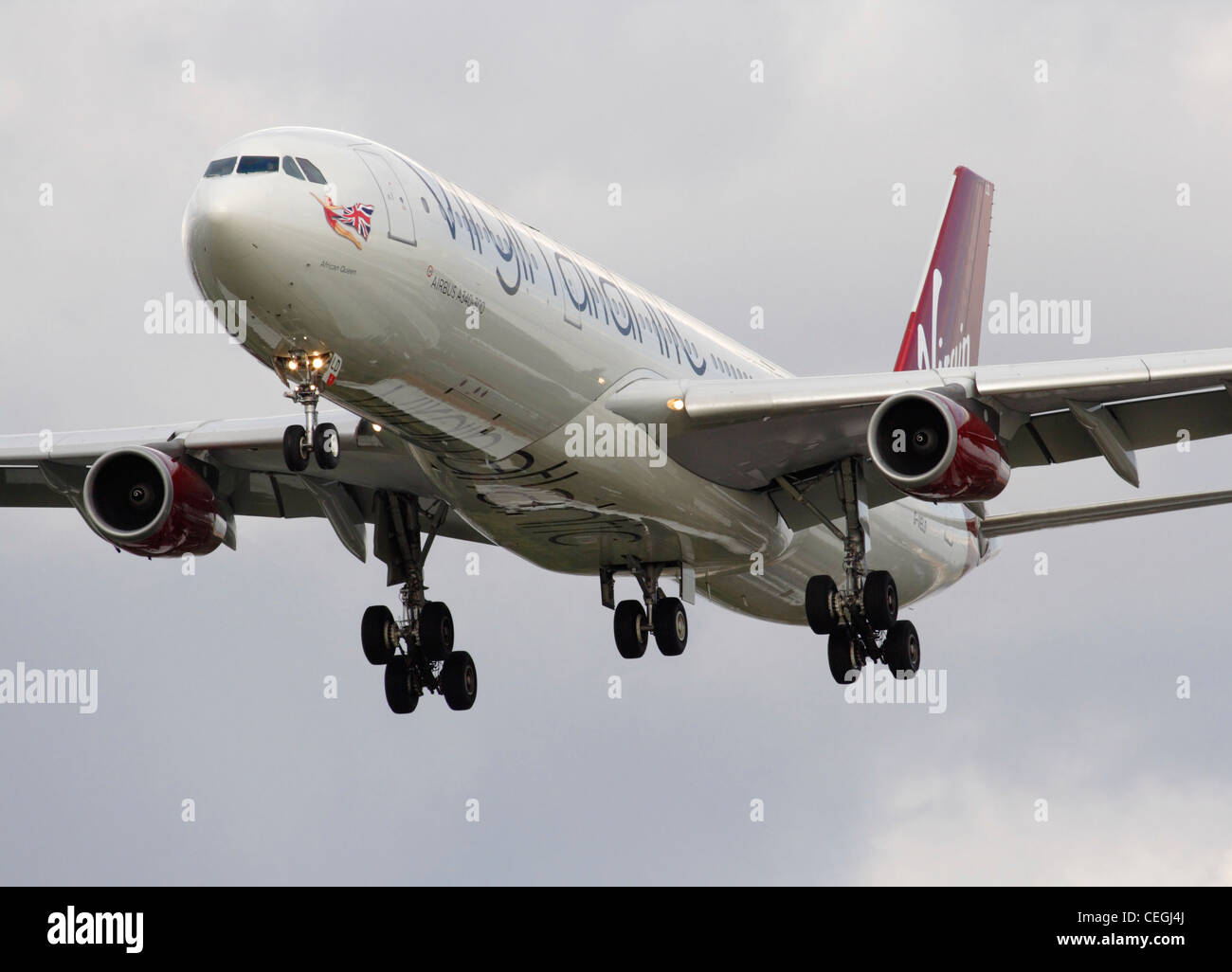 Virgin Atlantic Airways Airbus A340-300 am Ansatz Stockfoto