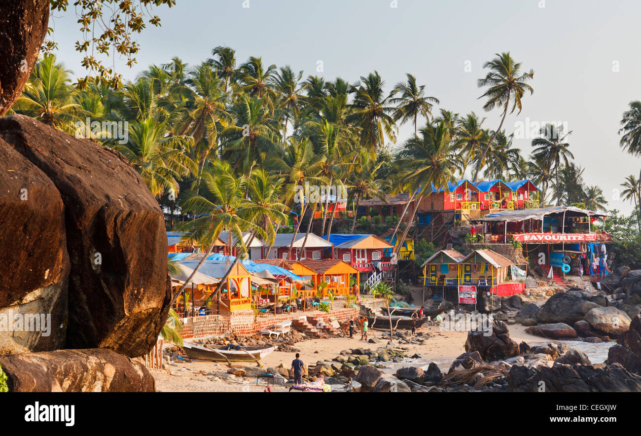 Bunte Strandhäuschen in Palolem Beach, Goa, Indien Stockfoto