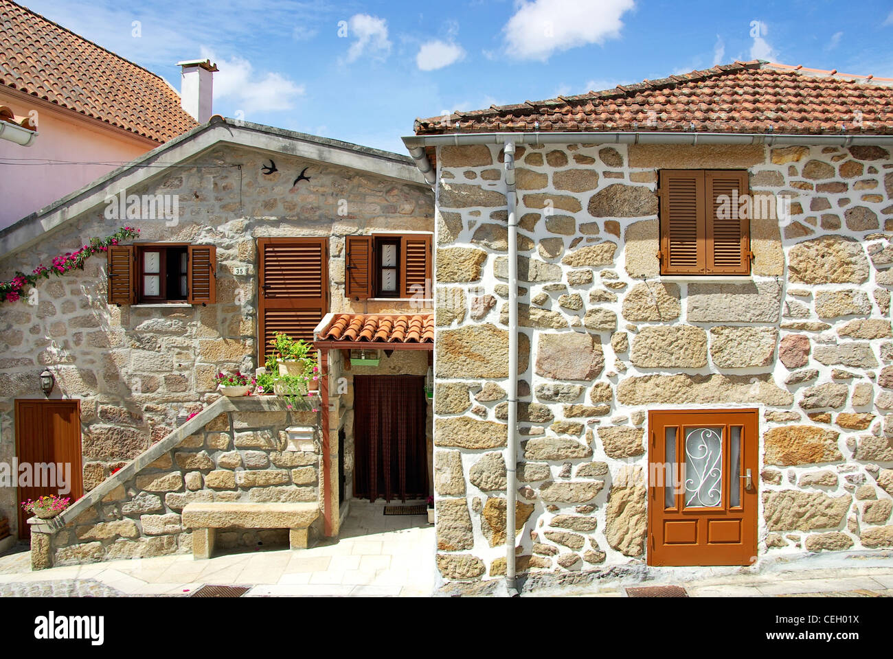 Häuser im Norden Portugals, Region Minho. Stockfoto