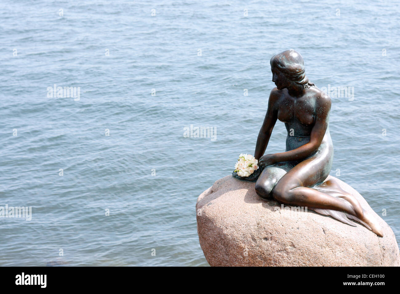 Die kleine Meerjungfrau in Kopenhagen Stockfoto