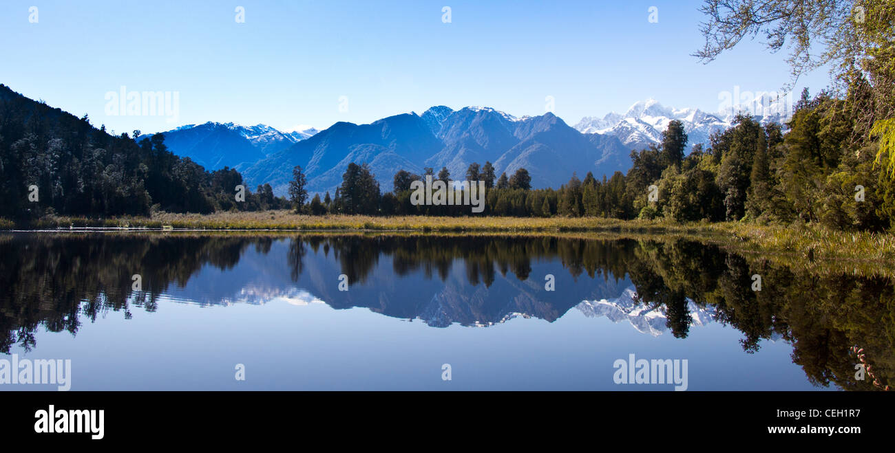 Lake Matheson (the'Mirror See ") in der Nähe von Fox Glacier Township, Südinsel, Neuseeland Stockfoto