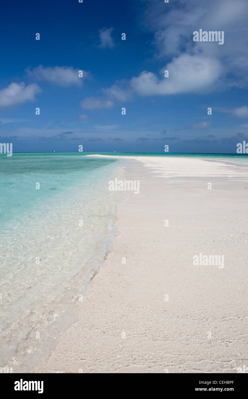 Sand spucken in der Sulu-See in der Nähe Tubbataha reef Stockfoto