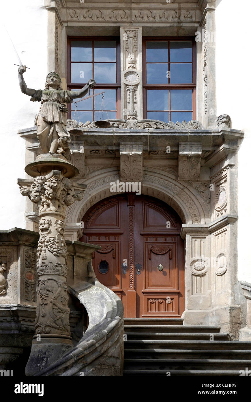 Portal der alten Rathaus Görlitz. Stockfoto