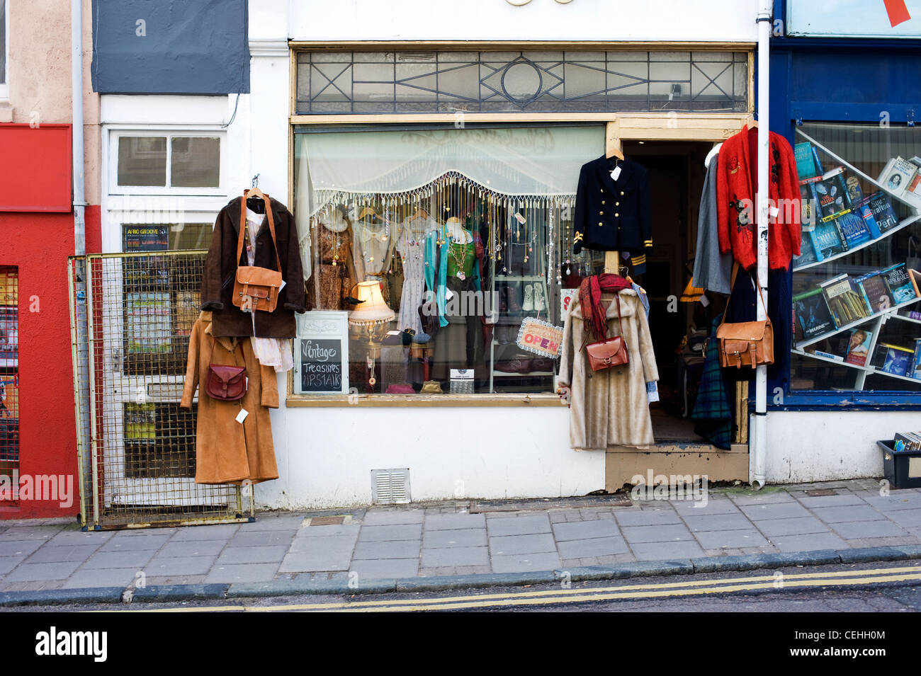 Vintage Kleidung Shop, North Laine, Brighton, England Stockfoto