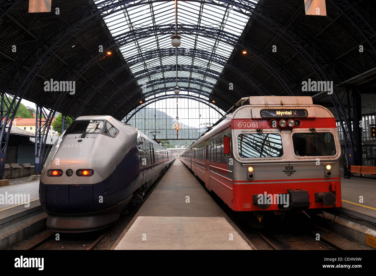 Railway Station, Bergen, Norwegen, Europa Stockfotografie - Alamy