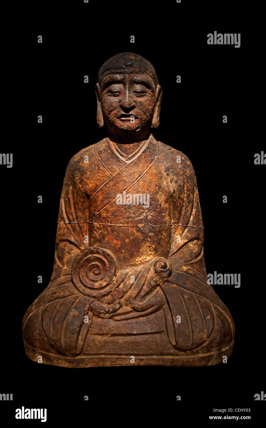 Arhat Assis Fonte de Fer Chenghua 1482 Ming Dynastie 1368-1644 China chinesische Stockfoto