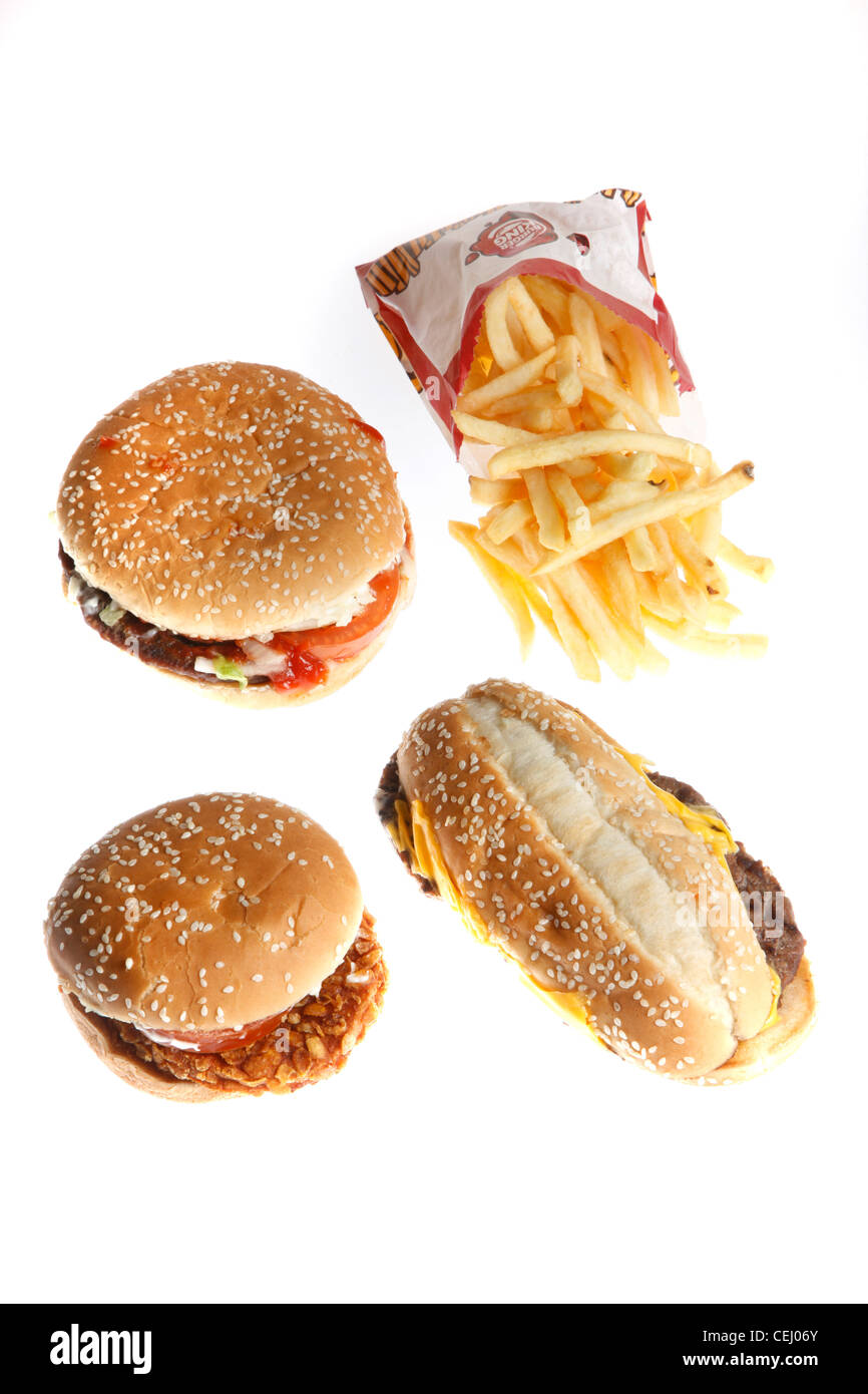 Fast-Food, Ernährung. Burger, Hamburger und Pommes Frites. Burger King Produkte. Stockfoto