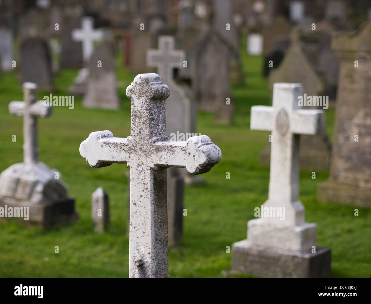 Kruzifix-Grabsteine auf einem Friedhof, St. Andrews, Schottland Stockfoto