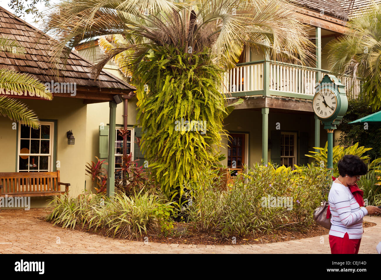 Quint kleinen Hof in St. Augustine Florida Usa, Geschäfte und café's in Hof, Brunnen im Hof Stockfoto