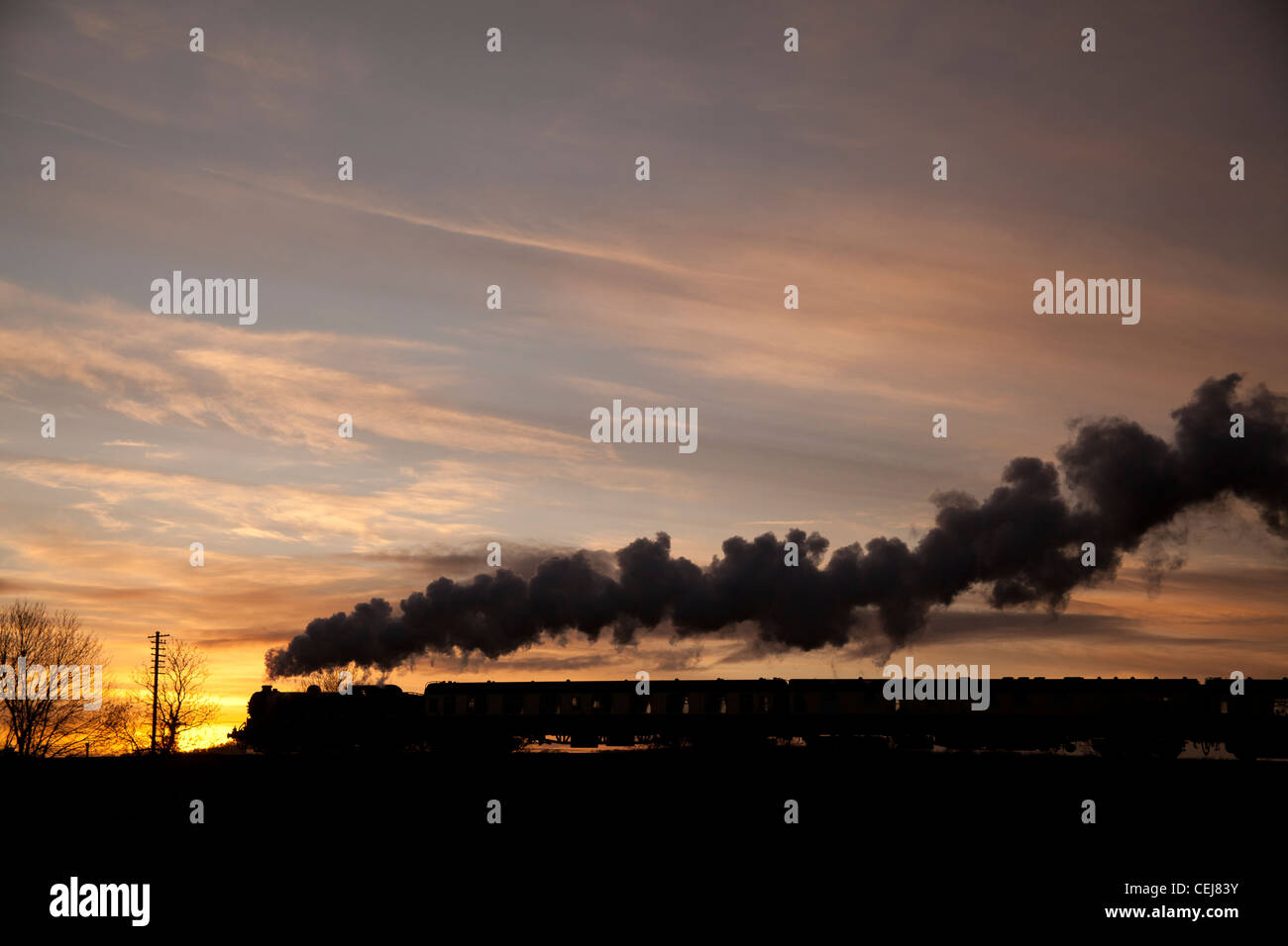 Quorn Silhouette. 1744 auf 15,00 Loughborough - Nth Leicester Pfeilern Quorn, Leicestershire, England Stockfoto