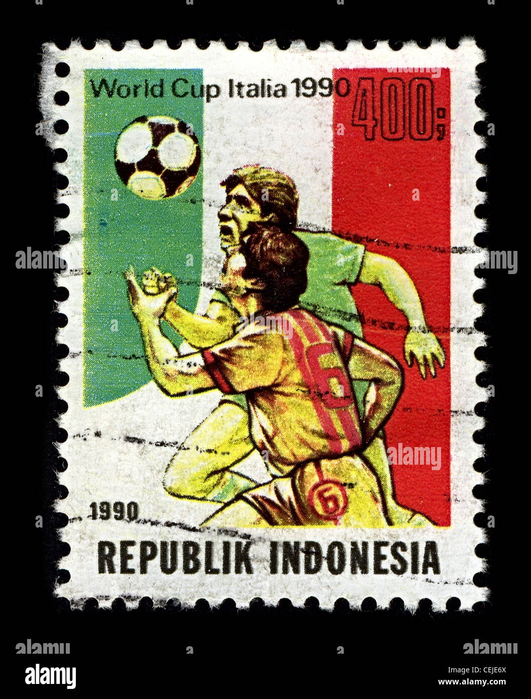 Indonesien-ca. 1990:A Stempel gedruckt in Indonesien zeigt Bild von der WM 1990 war die 14. FIFA World Cup, die alle vier Jahre stattfindenden internationalen Fußball World Championship Turnier circa 1990. Stockfoto