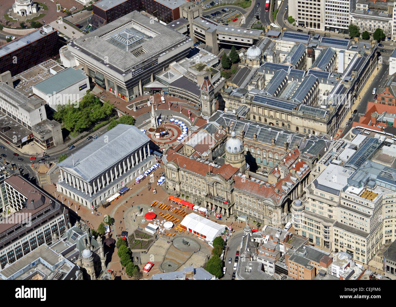 Luftbild des Stadtzentrums von Birmingham mit Victoria Square, Birmingham Museum & Art Gallery und dem Rathaus Stockfoto