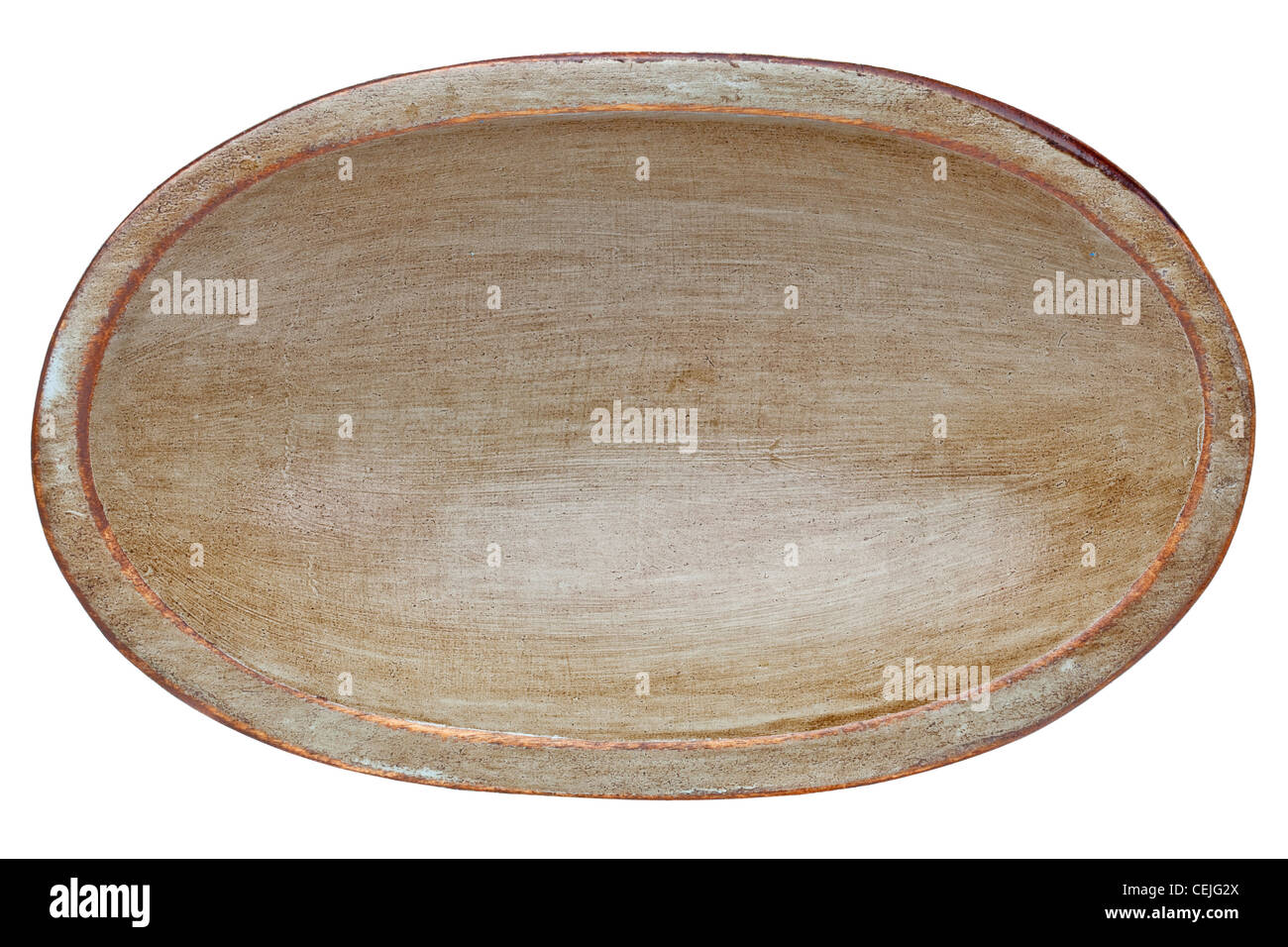 Oval Holz Trencher Teig Schüssel mit grauen und braunen Grunge Finish isoliert auf weiss Stockfoto