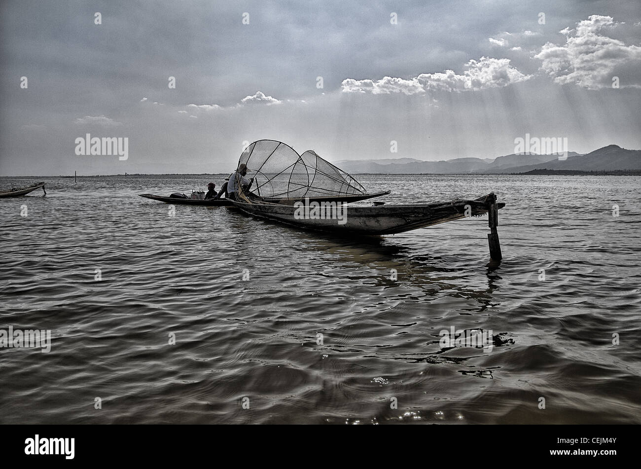 Fischern am Inle-See, Birma Stockfoto