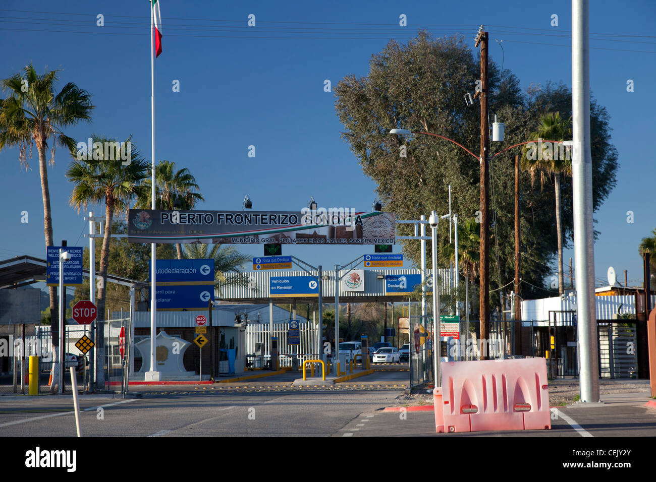 Lukeville, Arizona - der internationale Grenzübergang nach Sonoyta, Sonora, Mexiko. Stockfoto