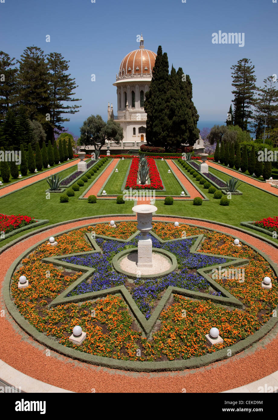 Bahai Schrein-Gärten in Haifa internationaler Hauptsitz Bahai Glauben Pilgern Ziel Bahai Gläubigen alle Welt einzigartig Stockfoto