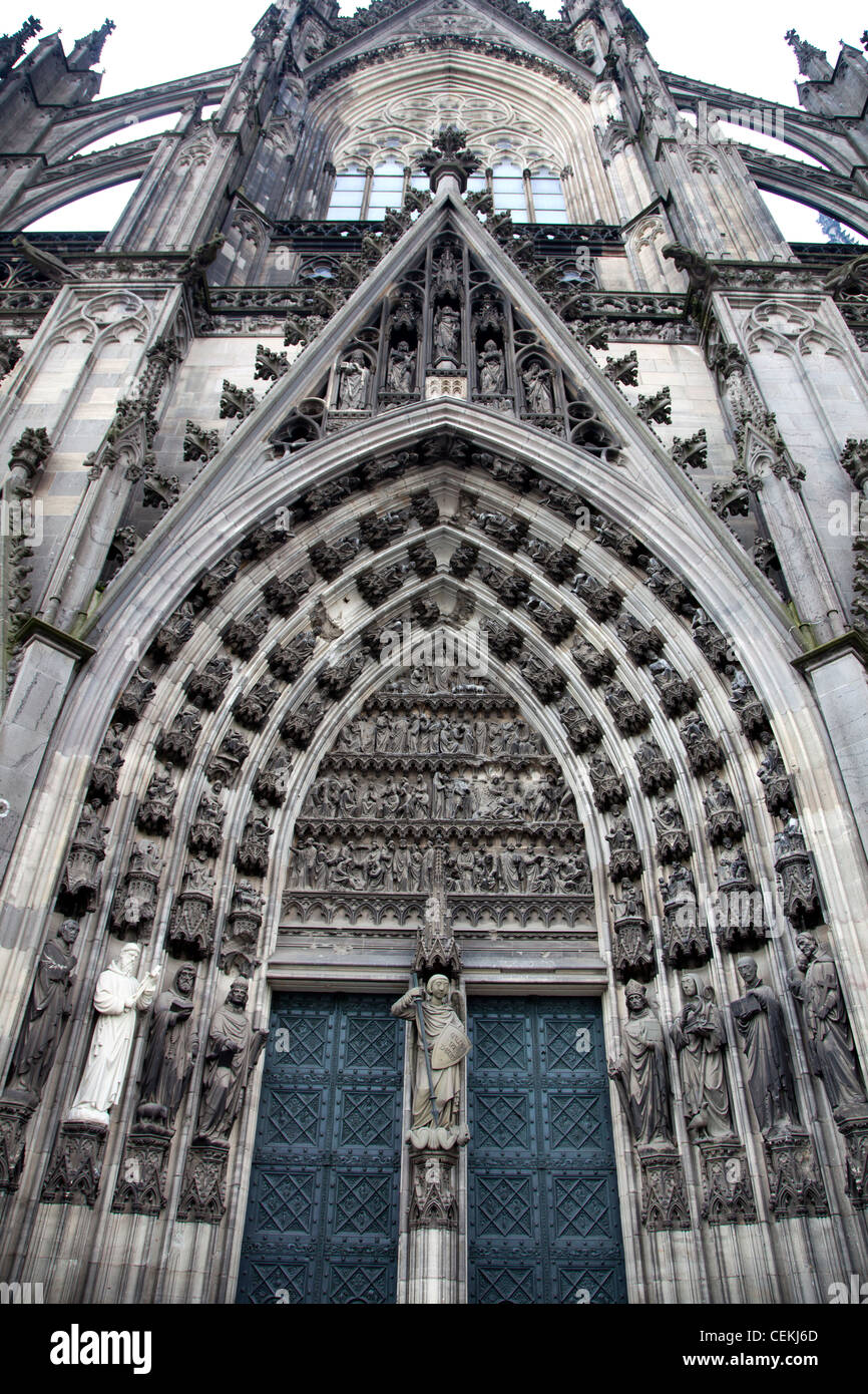 Deutschland, Köln, Kölner Dom, die Nord-Fassade, Portal von Michael Stockfoto