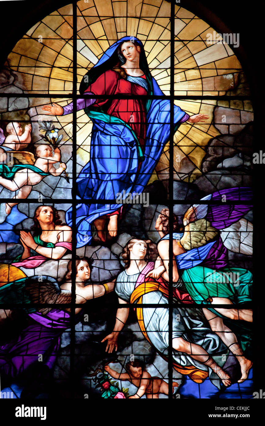 Italien, Mailand, Mailänder Dom, Fenster 45, Assumbtio der Jungfrau Maria Stockfoto