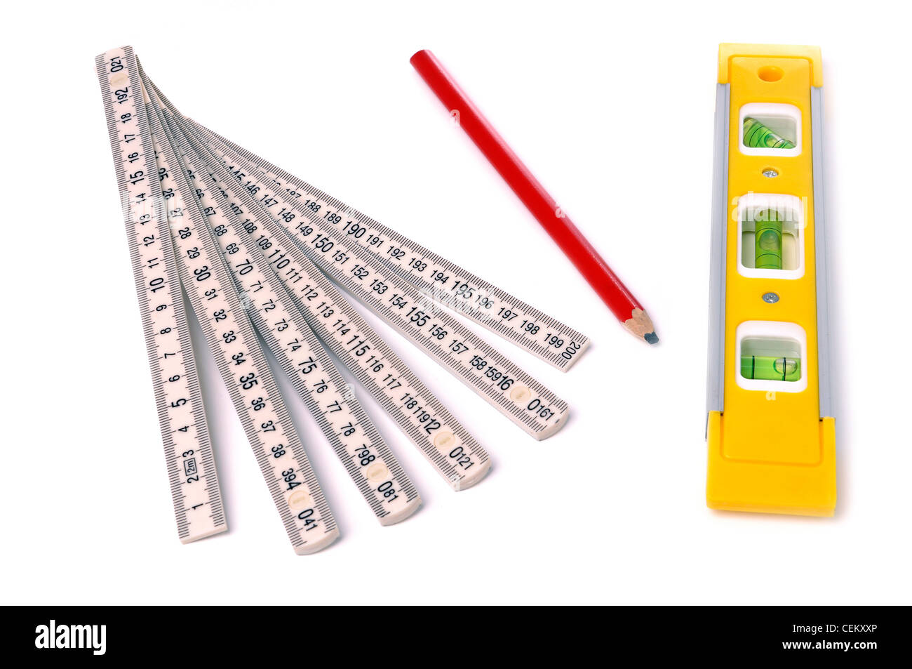Maßnahme, Bleistift und Blase Ebene isoliert auf weiss Stockfoto