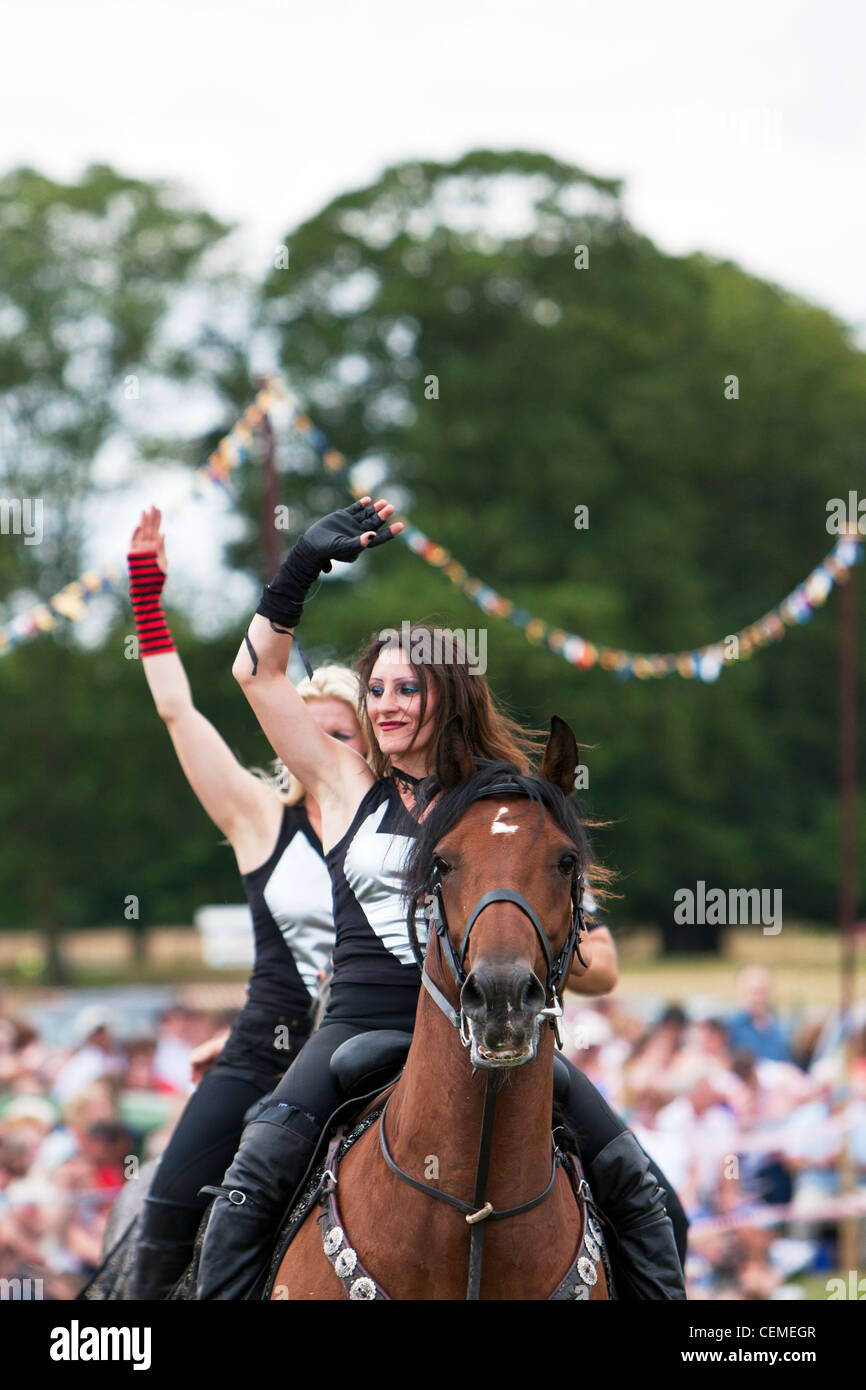 Kosak Anzeige Pferd Reiten Team zeigen ihre Fertigkeiten und horsemanship Stockfoto