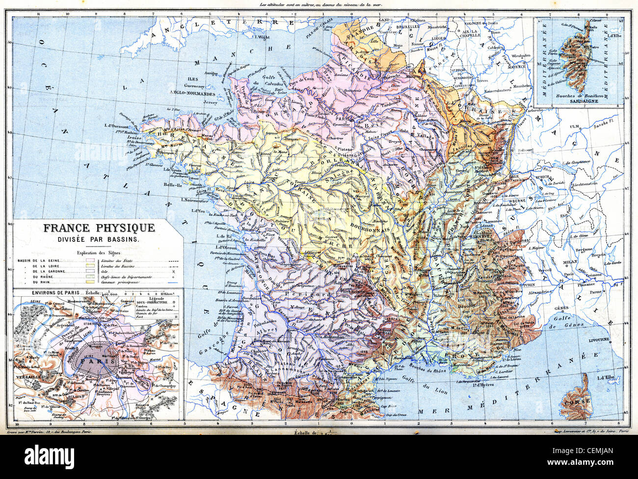 Die Karte - France physikalische (Frankreich - unterteilt in Becken) mit Erläuterung der Zeichen auf der Karte. Stockfoto