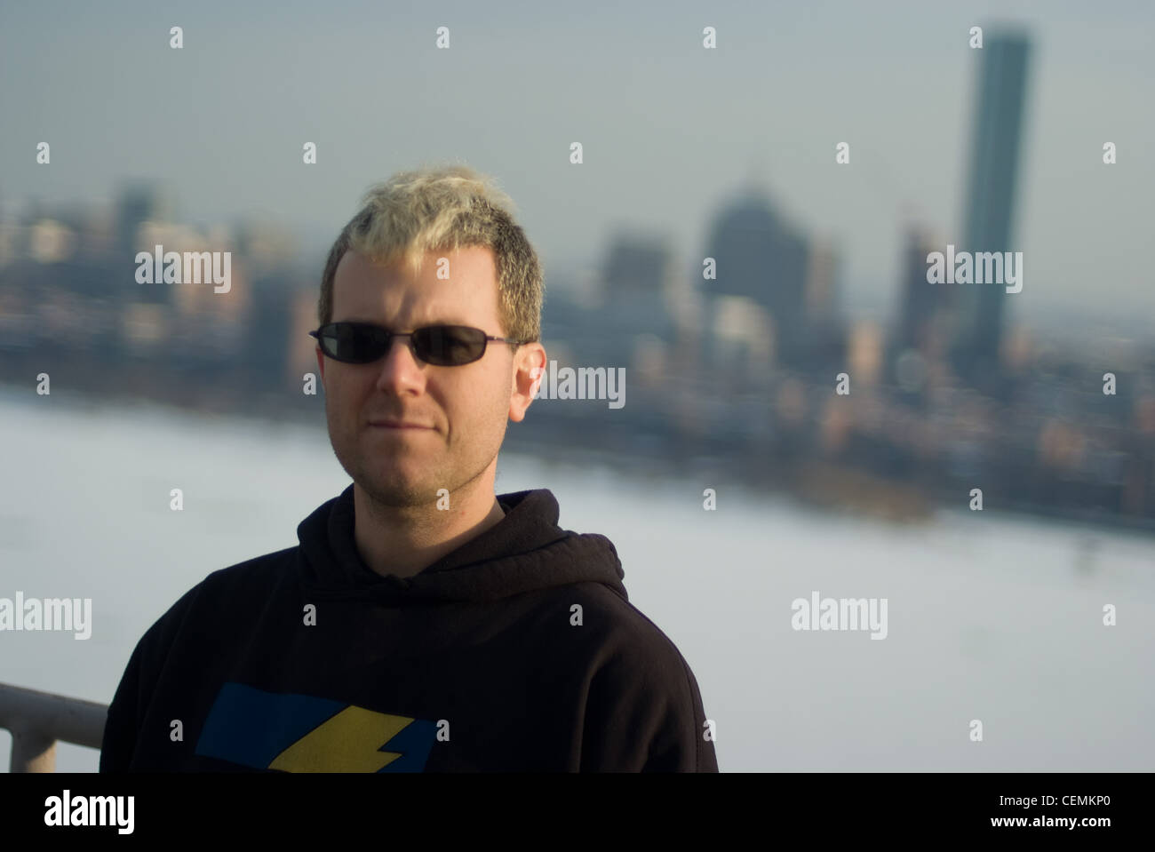 Andrew "Zoz" Brooks, MIT Alaun und Co-Moderator der TV-Show "Prototyp dies" auf dem Discovery Channel Stockfoto