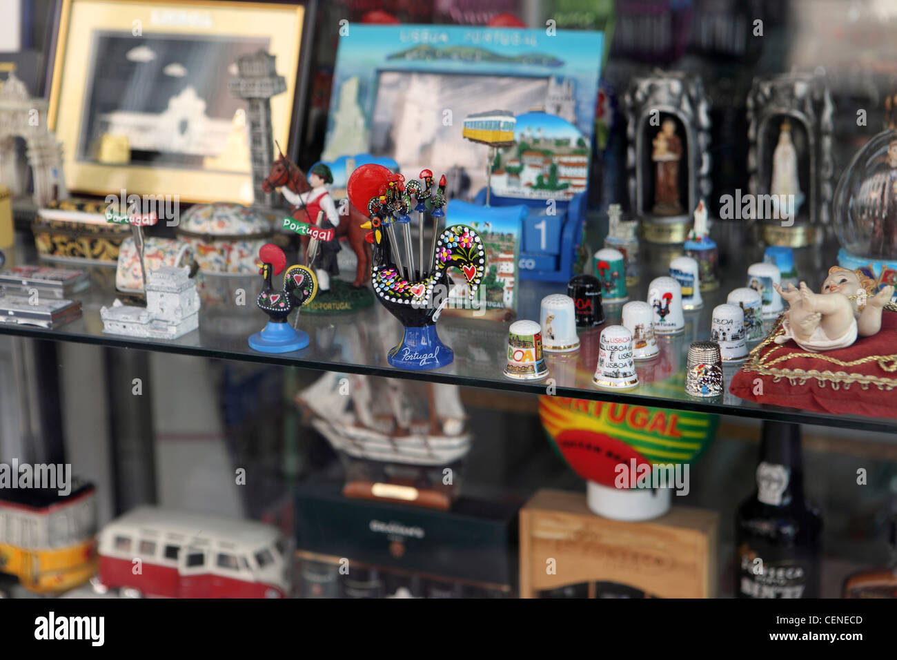 Souvenirs zum Verkauf, Lissabon, Lissabon, Portugal europäischen Hauptstadt. Stockfoto