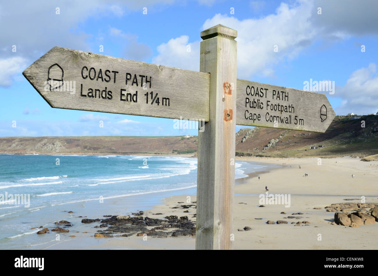 South West Coast Path Schild am Sennen Cove, Penwith, Cornwall Stockfoto