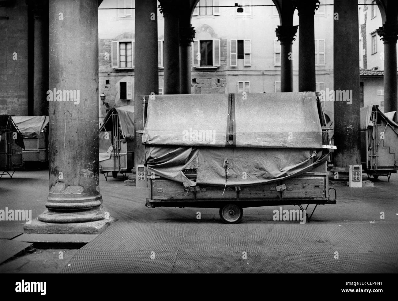 Einsamer Blick auf Marktplatz IL Porcellino in Florenz. Stockfoto