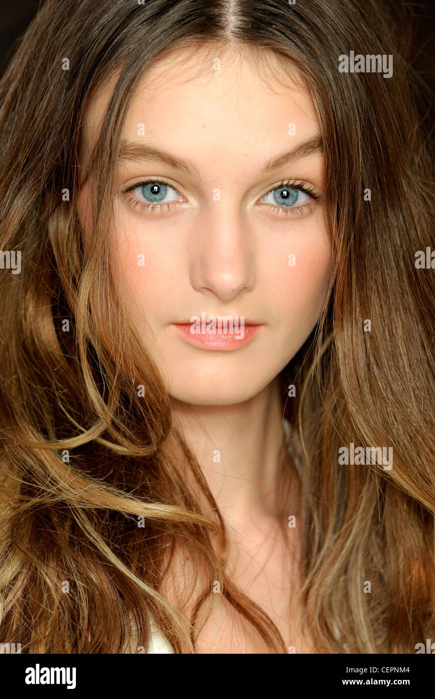 DKNY Backstage New York bereit zum WearSpringSummer 2012 Stockfoto