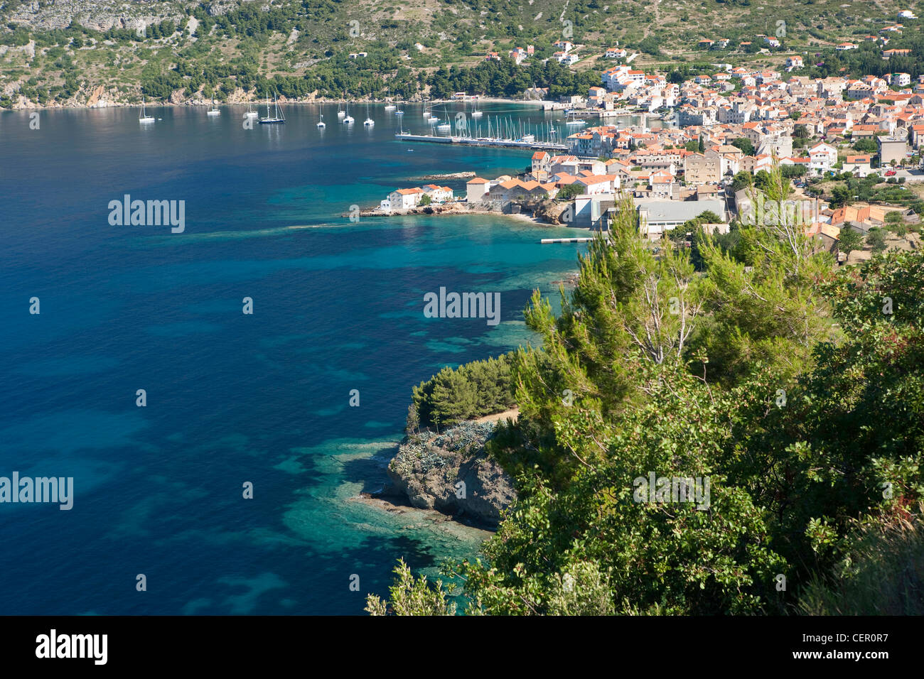 Blick auf Komiza auf der Insel Vis, Adria, Kroatien Stockfoto