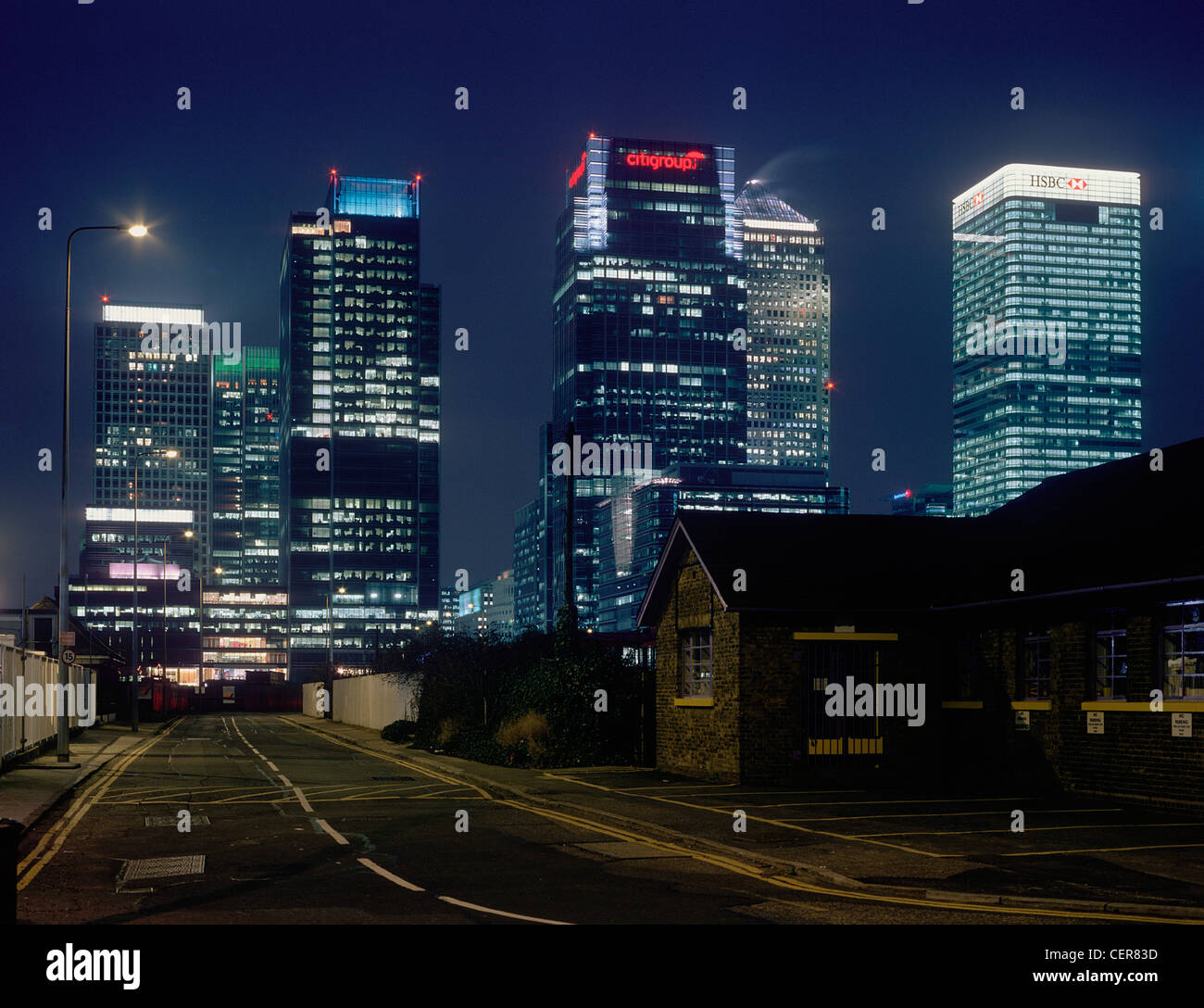 Docklands Skyline Bürohäuser in der Nacht von Greenwich. Stockfoto
