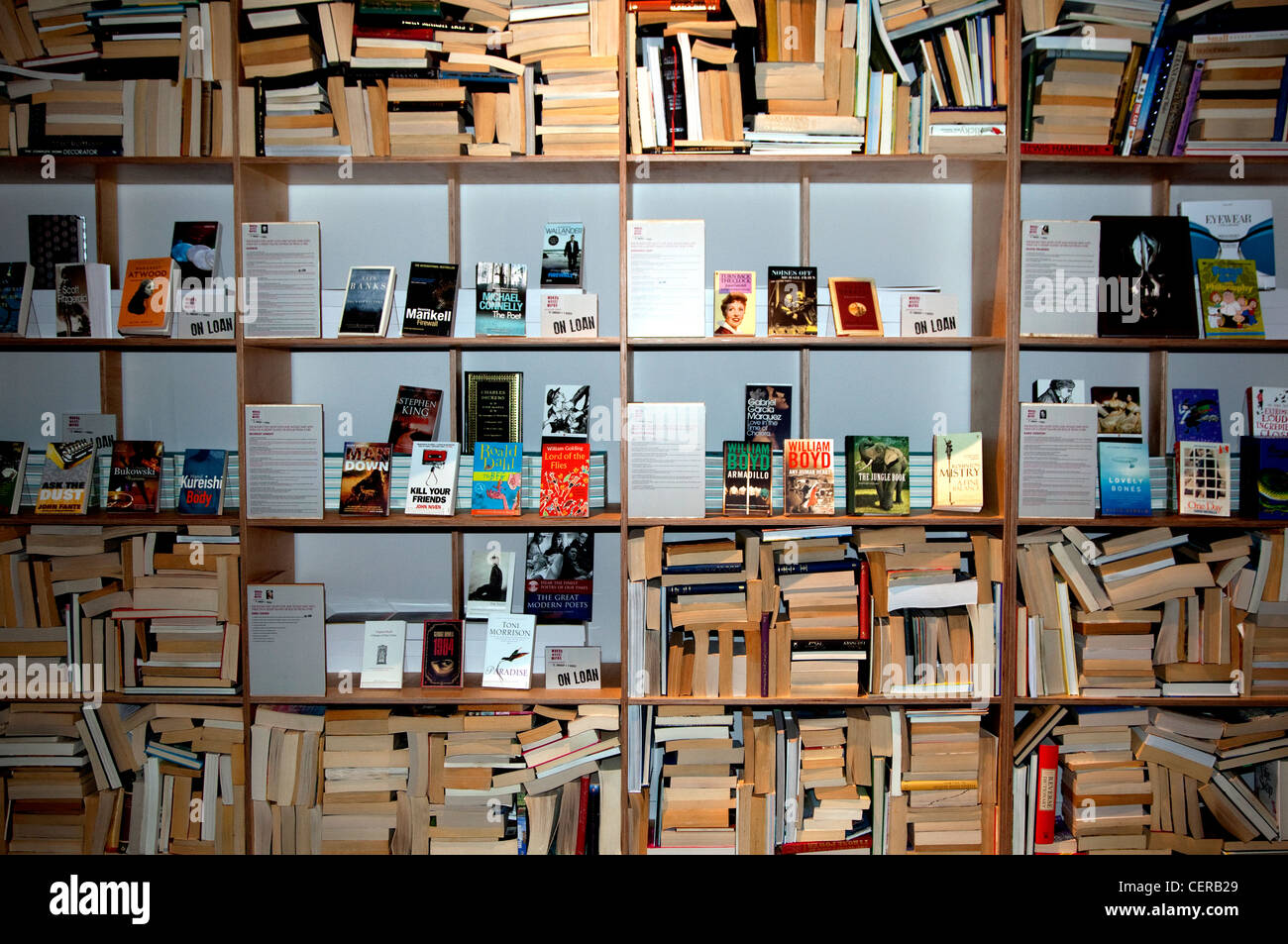 Pop-up-Bibliothek öffnet bei Selfridges Store in der Oxford Street, London Stockfoto